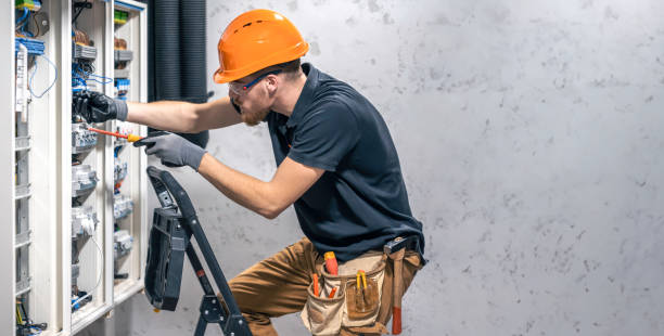 Best Electrical Contractors for Businesses  in Tunica, MS